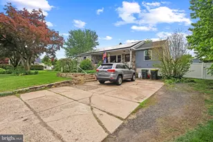 19 Madison Rd, Willow Grove, PA 19090 - Photo 2