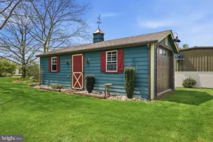 100 Oxford Rd, Lansdale, PA 19446 - Photo 32
