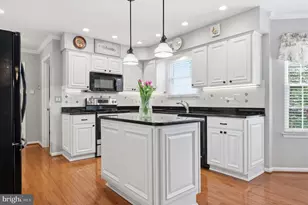 100 Oxford Rd, Lansdale, PA 19446 - Photo 4