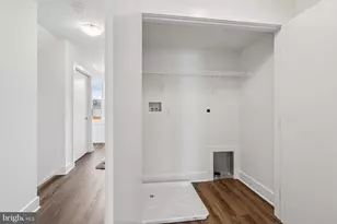 956 Riverplace Dr, Conshohocken, PA 19428 - Photo 32