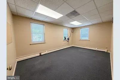 216 Cedar Avenue, Willow Grove, PA 19090 - Photo 10