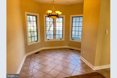 327 Overlook Lane, Conshohocken, PA 19428 - Photo 10