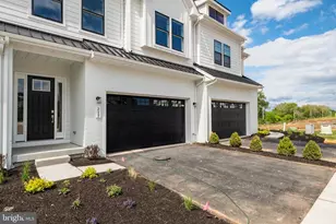 217 River Trail Circle, King of Prussia, PA 19406 - Photo 2