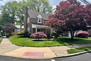 26 Poe, Wyncote, PA 19095 - Photo 2