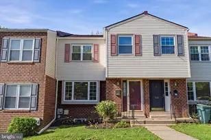 320 Birch Dr, Lafayette Hill, PA 19444 - Photo 1