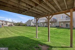 111 Sandpiper Ct, Gilbertsville, PA 19525 - Photo 22