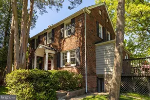 715 N Easton Rd, Glenside, PA 19038 - Photo 1