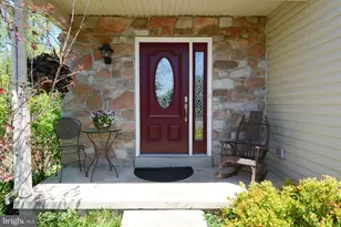 518 Berkshire Dr, Souderton, PA 18964 - Photo 16
