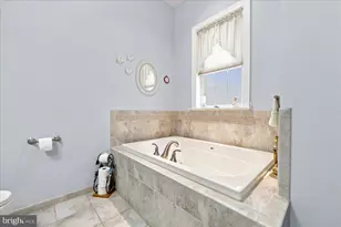461 Peters Way, Phoenixville, PA 19460 - Photo 18