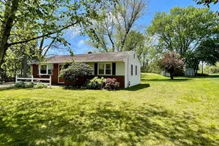 129 S Limerick Rd, Royersford, PA 19468 - Photo 2