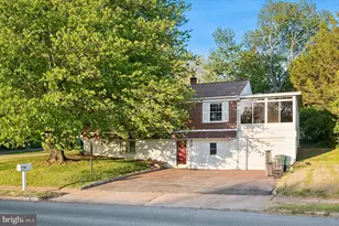33 Cedar Grove Rd, Conshohocken, PA 19428 - Photo 1