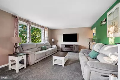 33 Cedar Grove Road, Conshohocken, PA 19428 - Photo 2