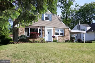 178 Sleighride Rd, Willow Grove, PA 19090 - Photo 1