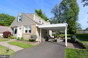 178 Sleighride Rd, Willow Grove, PA 19090 - Photo 4