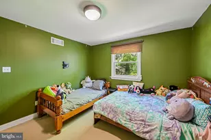2 Flamingo Rd, Hatboro, PA 19040 - Photo 46