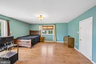 2 Flamingo Rd, Hatboro, PA 19040 - Photo 32