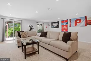 325 Green View Ct, Plymouth Meeting, PA 19462 - Photo 20