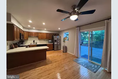 606 Coates Lane, King of Prussia, PA 19406 - Photo 2