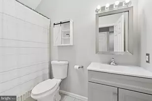 606 Coates Ln, King of Prussia, PA 19406 - Photo 4