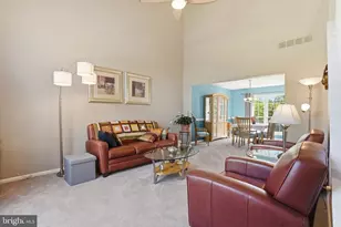 667 Birch Cir, Telford, PA 18969 - Photo 6