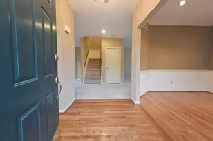 223 Pinecrest Ln, Lansdale, PA 19446 - Photo 2
