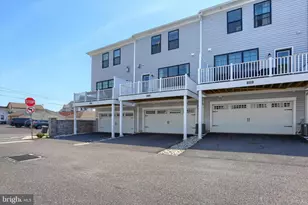 320 Walnut St, Collegeville, PA 19426 - Photo 24