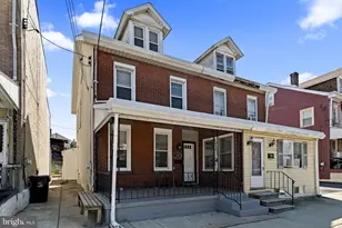 106 W 5th St, Bridgeport, PA 19405 - Photo 22