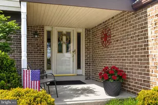 555 Elliott Dr, King of Prussia, PA 19406 - Photo 2