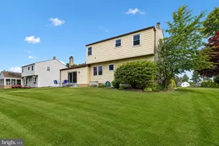 555 Elliott Dr, King of Prussia, PA 19406 - Photo 32