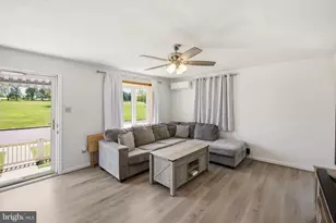 897 N Adams St, Pottstown, PA 19464 - Photo 6
