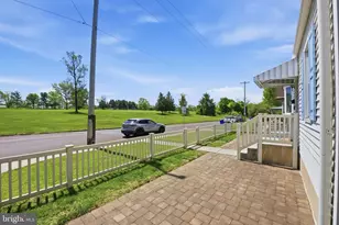 897 N Adams St, Pottstown, PA 19464 - Photo 4