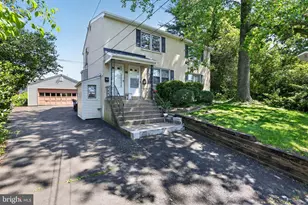 325 Manor Rd, Hatboro, PA 19040 - Photo 2