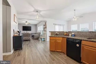 75 Windover Dr, Gilbertsville, PA 19525 - Photo 8