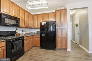 75 Windover Dr, Gilbertsville, PA 19525 - Photo 10