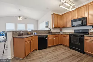 75 Windover Dr, Gilbertsville, PA 19525 - Photo 6