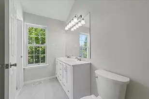 408 Aqueduct Dr, North Wales, PA 19454 - Photo 16