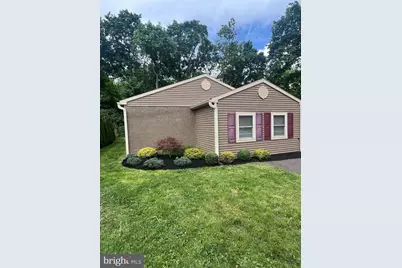 225 S Park Road, Sanatoga, PA 19464 - Photo 2