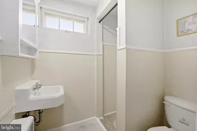 3217 W Mount Kirk Avenue, Norristown, PA 19403 - Photo 18