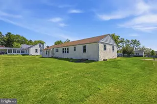 3217 W Mt Kirk Ave, Norristown, PA 19403 - Photo 34