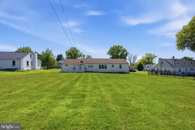 3217 W Mount Kirk Avenue, Norristown, PA 19403 - Photo 32