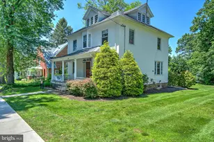 33 6th Ave, Collegeville, PA 19426 - Photo 2