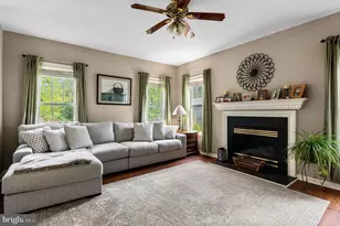 346 Mulberry Dr, Royersford, PA 19468 - Photo 10