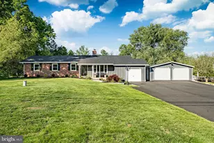 9 Acoma Ln, Collegeville, PA 19426 - Photo 4