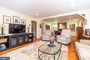 1 Village Way, Plymouth Meeting, PA 19462 - Photo 6
