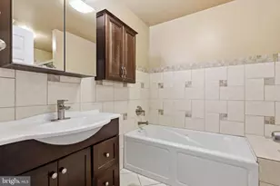 1111 Harriett Rd, Huntingdon Valley, PA 19006 - Photo 22