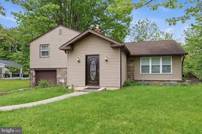 1111 Harriett Road, Huntingdon Valley, PA 19006 - Photo 2