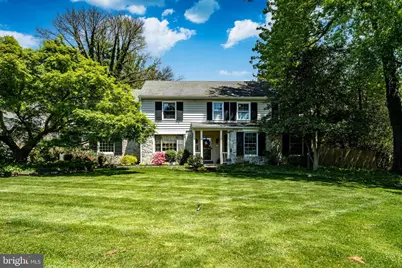 1607 Lark Lane, Villanova, PA 19085 - Photo 2