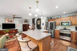 256 Larkspur Ln, Hatfield, PA 19440 - Photo 14