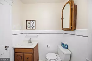 378 E Church Rd, Elkins Park, PA 19027 - Photo 20