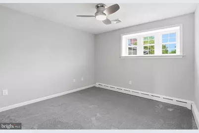 79 W Central Avenue, Telford, PA 18969 - Photo 16
